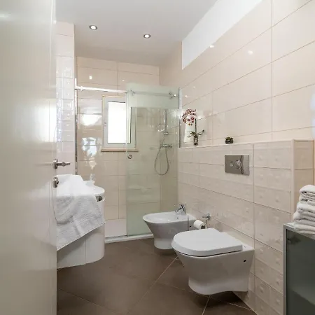 Spacious In A Quiet Area