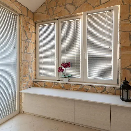 Spacious In A Quiet Area アパート